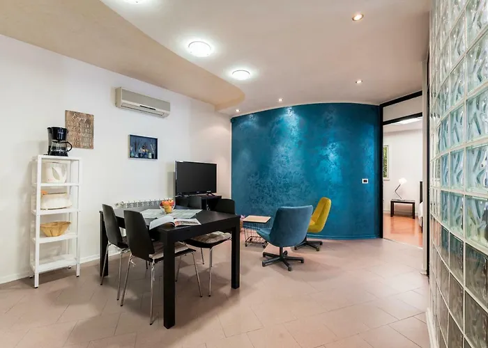 White&blue Center App Apartment