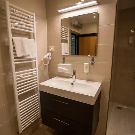 아파트 White&blue Center App 풀라